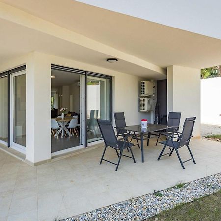 Apartments At Villa Frida Premantura Ngoại thất bức ảnh