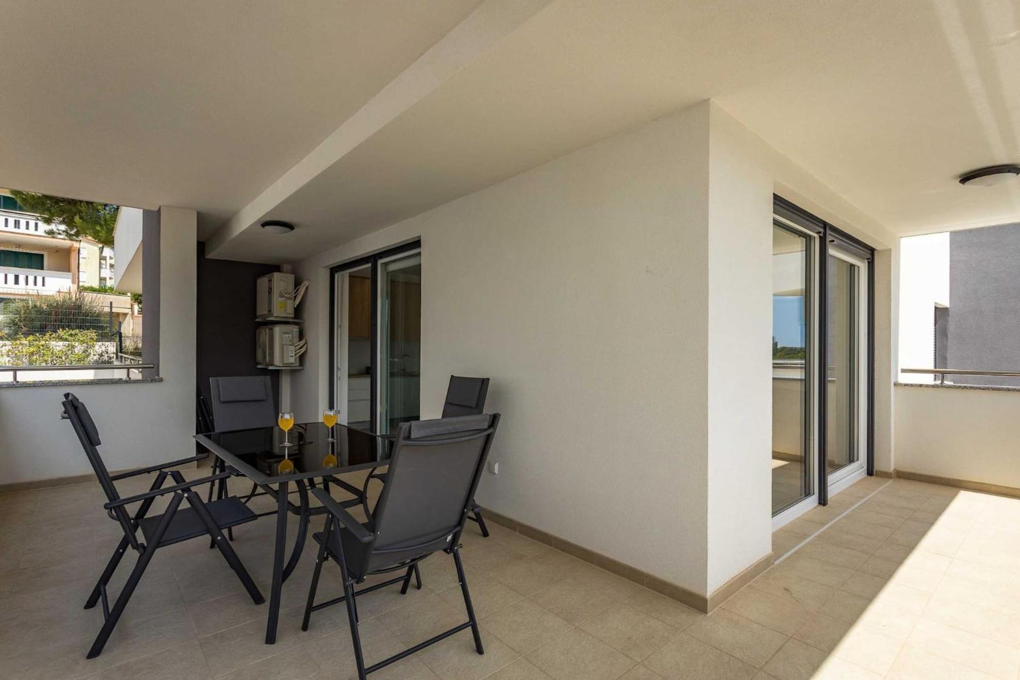 Apartments At Villa Frida Premantura Ngoại thất bức ảnh