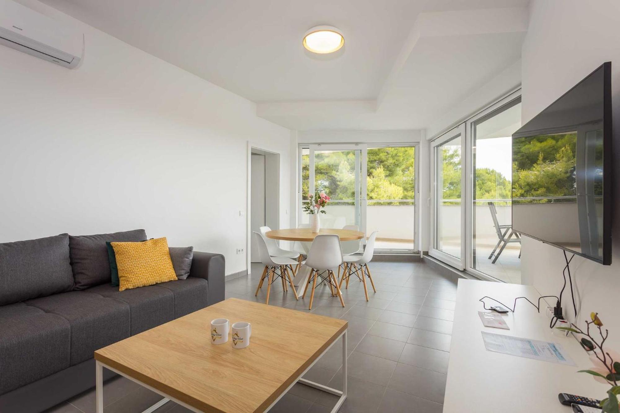 Apartments At Villa Frida Premantura Ngoại thất bức ảnh