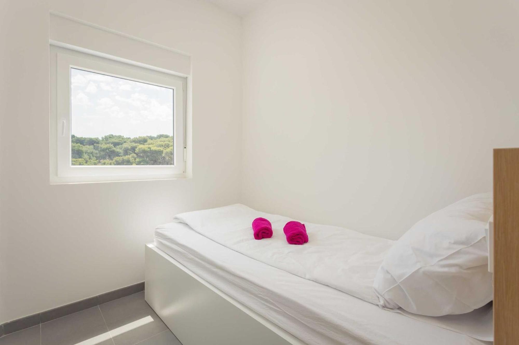 Apartments At Villa Frida Premantura Ngoại thất bức ảnh